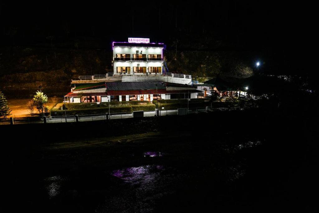 Riverside Resort Lansdowne Exteriör bild